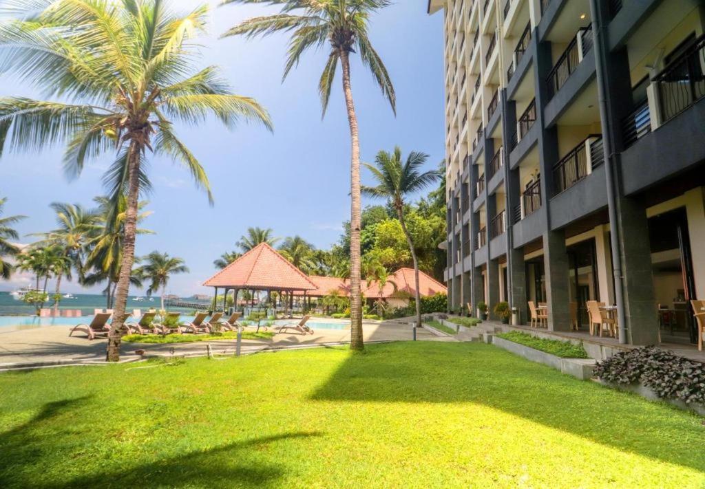 Laprima Hotel Labuan Bajo Dış mekan fotoğraf
