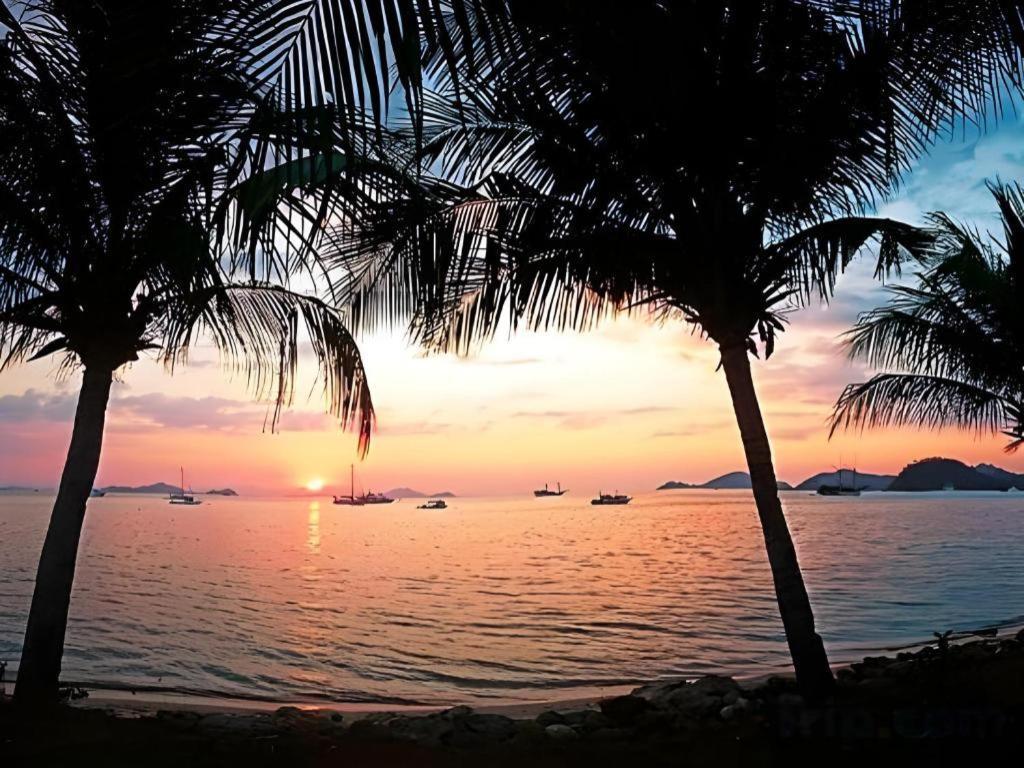 Laprima Hotel Labuan Bajo Dış mekan fotoğraf