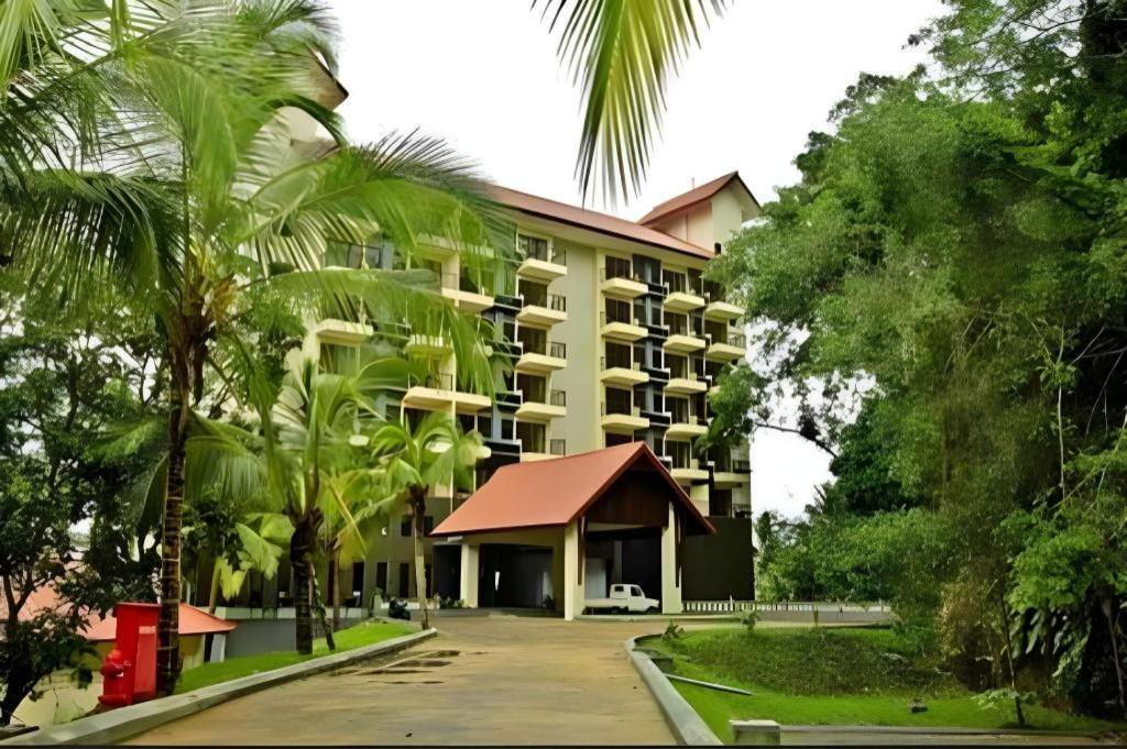 Laprima Hotel Labuan Bajo Dış mekan fotoğraf
