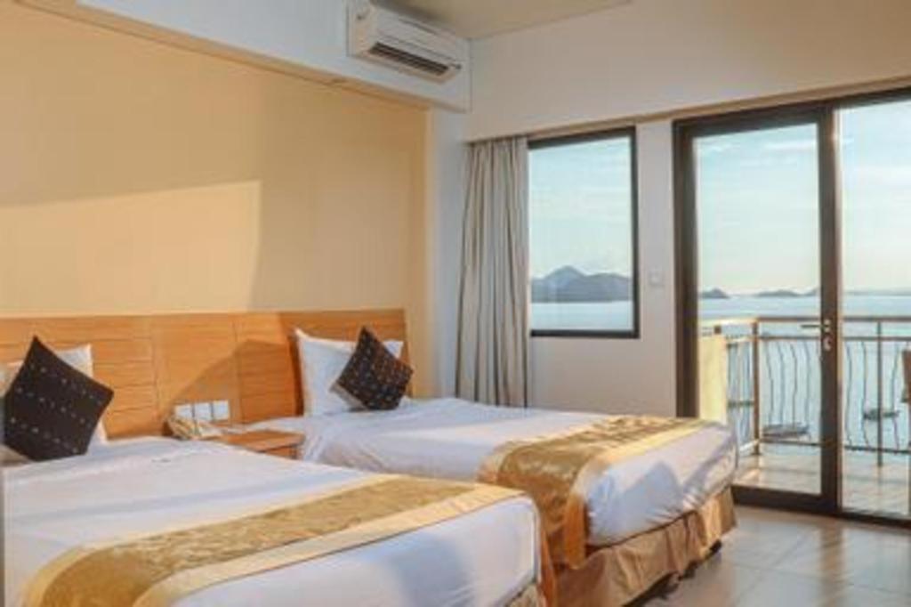 Laprima Hotel Labuan Bajo Dış mekan fotoğraf